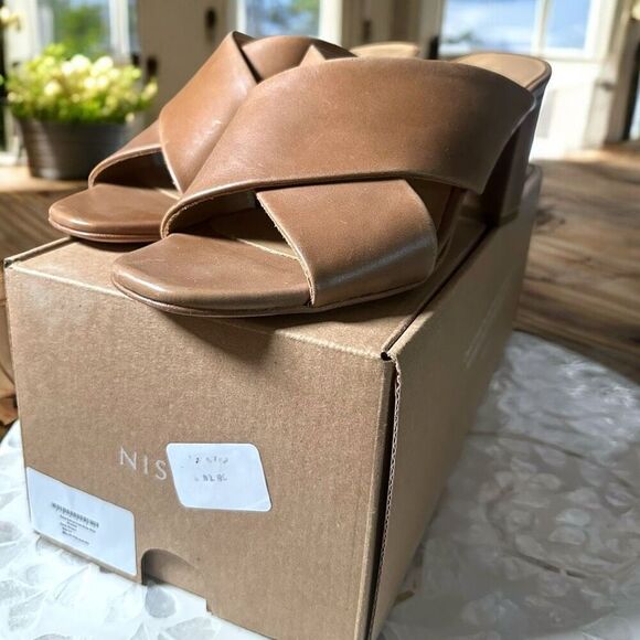 NISOLO Carina Leather Cross Strap Heeled Slip On Sandal Mule Womens 7.5 - Picture 2 of 16